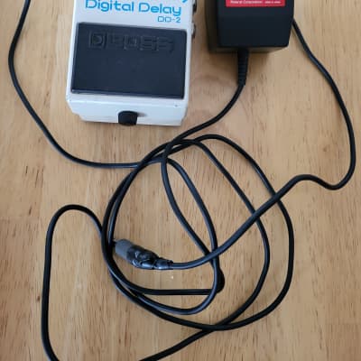 Vintage 1985 BOSS DD-2 Digital Delay Guitar FX Pedal Blue Label