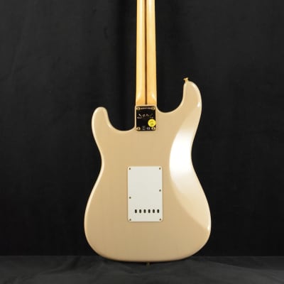 Mint Fender 1955 Stratocaster DLX Closet Classic with Gold Hardware - Faded Aged Dirty White Blonde image 8