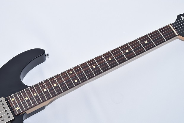 Addictone Custom Guitars modern series 25