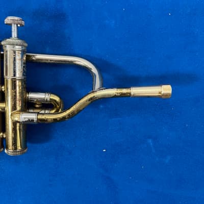 Used Bach Stradivarius Model 311 Piccolo Trumpet Just Serviced with Case 1980 image 3