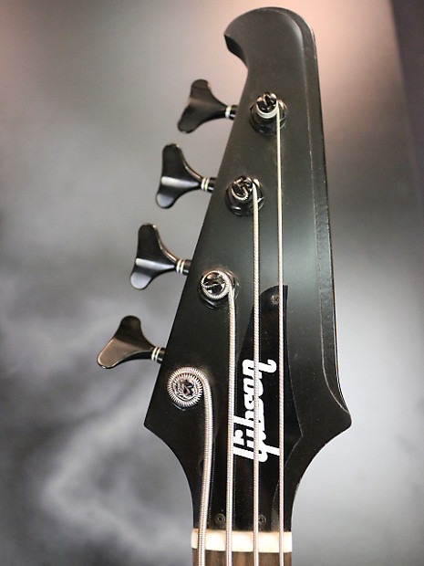 Gibson thunderbird shop short scale bass