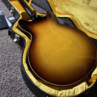 人気ショップが最安値挑戦！】 Gibson Custom Shop 1963 ES-335 2010年