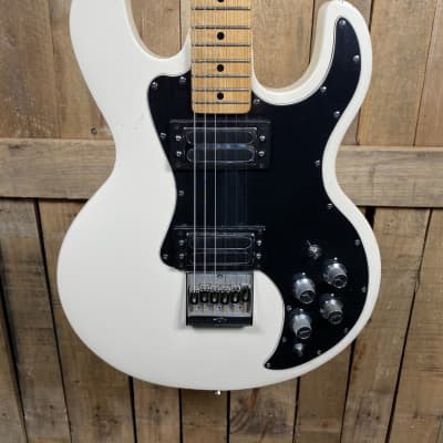 Peavey T-60 with Maple Fretboard 1978 - 1988 - White for sale