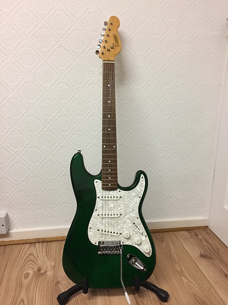 Encore St Strat Stratocaster Transparent Green