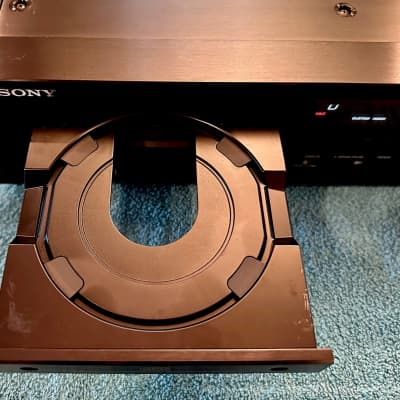 Sony CDP 707ESD CD Player image 4