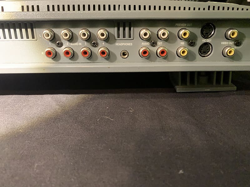 AUDIO★focus on audio★アダブタ hep8odonewiildsta5c8.jpg