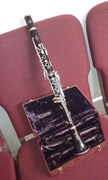 Selmer radio improved clearance clarinet