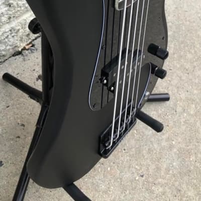 GAMMA Custom Bass Guitar P521-02, 5-String Alpha Model, Matte Black image 1