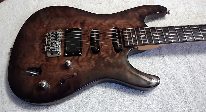 Ibanez SA260QM Electric Guitar with EMG 81