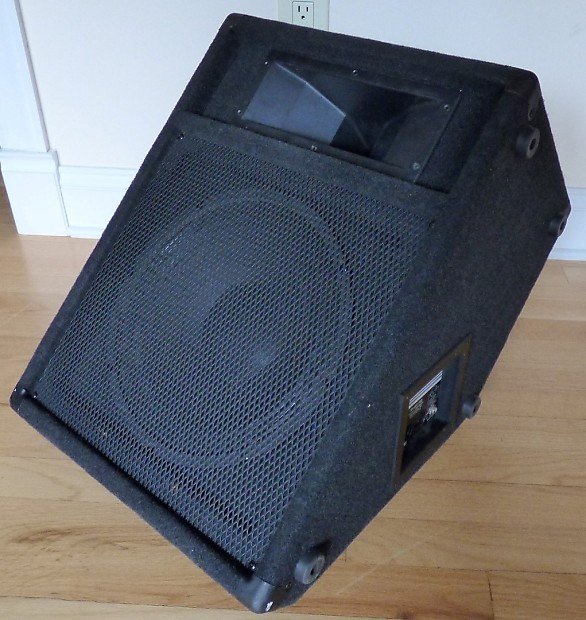 Carvin 722 2025 wedge monitors