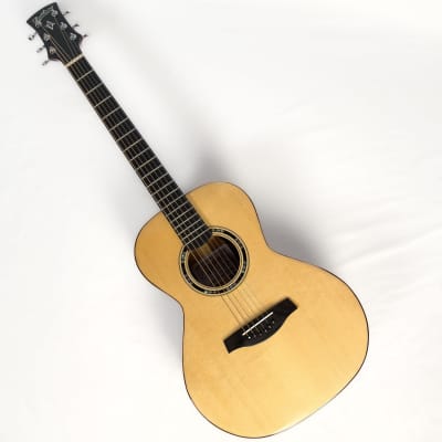 Michael Anthony Acoustic Guitar with L-00 Specs. A Perfect L-00 size. By a superb luthier image 9