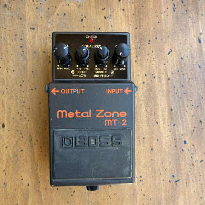Boss MT-2 Metal Zone | Reverb