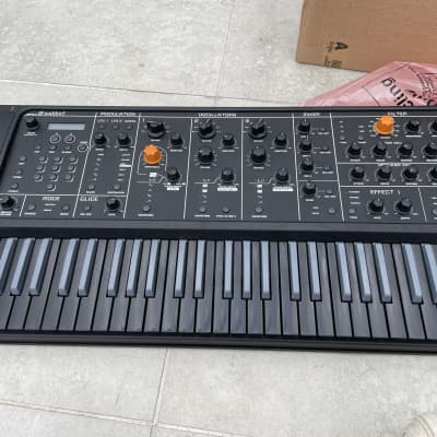 Studiologic Sledge 2.0 Polyphonic Virtual Analog Synthesizer 2010s Black