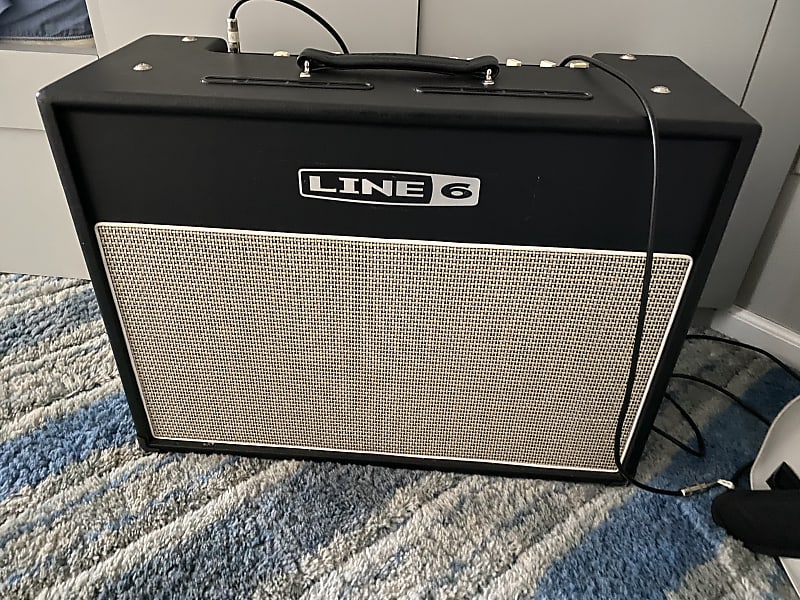 Line 6 Flextone III XL 150-Watt 2x12