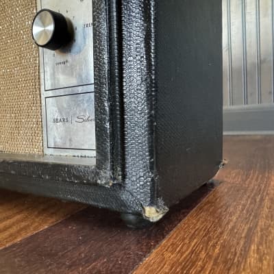 Silvertone 1482 1x12 Guitar Combo 1960s - Black image 17