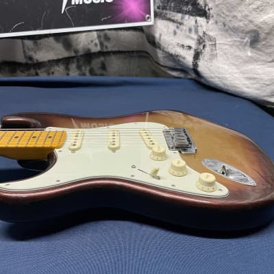 Fender Lefty American Ultra Stratocaster Guitar with Case 2021 image 9