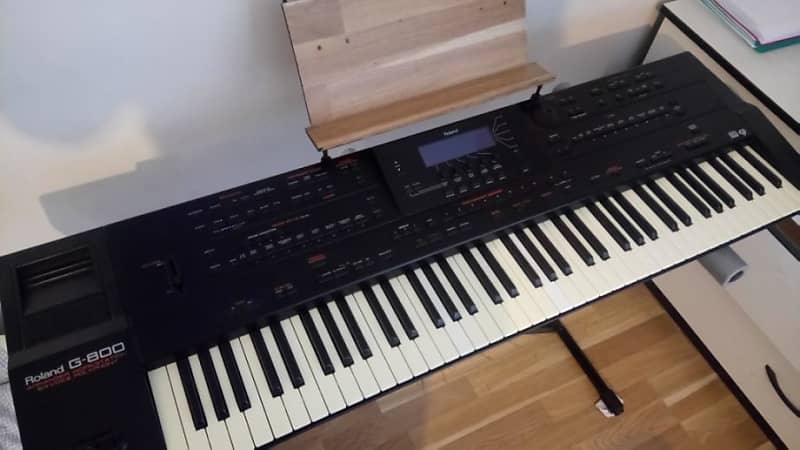 Roland G-800 シンセサイザー 76鍵盤 定価229,000円 Roland G-800