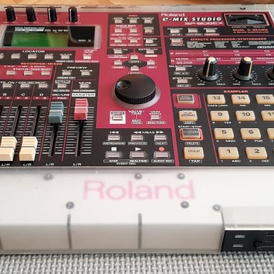 Roland SP-808EX - Gearspace