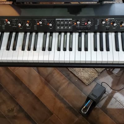 Pre-Owned Korg SV2 88-Key Stage Piano Bundle | Includes Stand, Pedal, and LED Clip Light (Local Pickup Only)