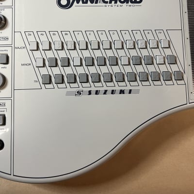 Suzuki Omnichord OM-84 - System Two - With Soft Case image 3