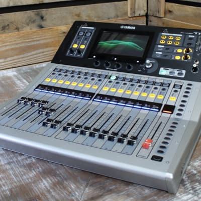 Used Yamaha TF-1 16-channel Digital Mixer with Gigbag