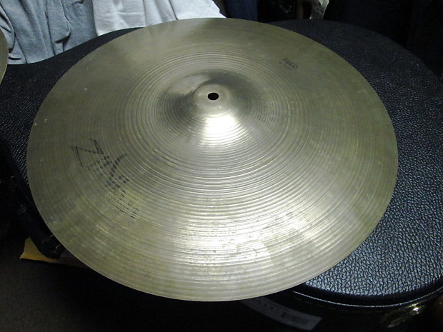 A.Zildjian 18” FIELD