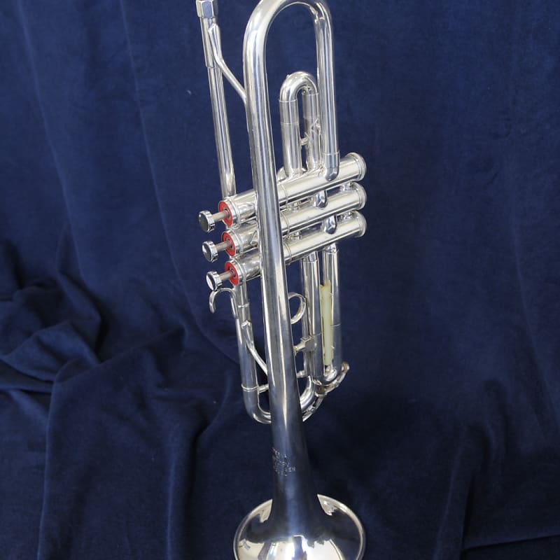 トランペット　Getzen Eterna Doc Severinsen Getzen Eterna Doc Severinsen 1968 Silver | Reverb