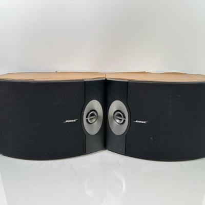 Bose 301 Series III Direct Reflecting Speaker 1994 Black Bose 301 Series III Direct Reflecting Speaker 1994 Black