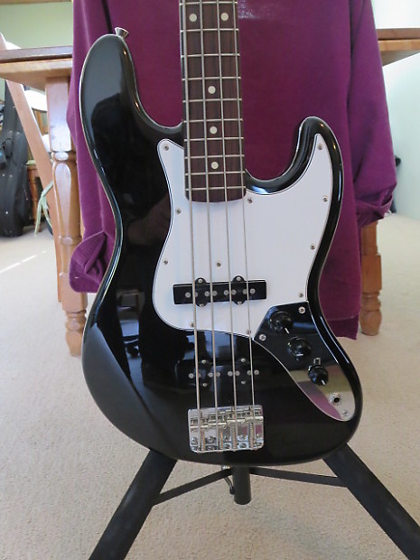 Fender Japan Smart Size Jazz Bass short scale Black XLNT MIJ