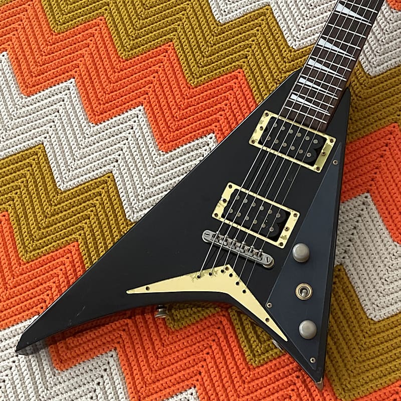 Randy Rhoads Frying V Charvel レア 日本製】Randy Rhoads Frying V Charvel レア - メルカリ
