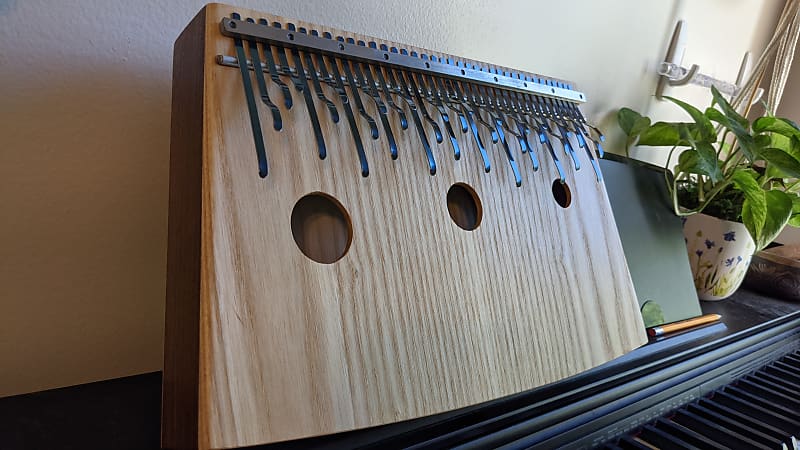 JBH Percussion 3 Octave Chromatic Kalimba or Array Mbira Ash Walnut