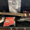Fender Kurt Cobain Jaguar 3-Color Sunburst #MX22175096 (9lbs)