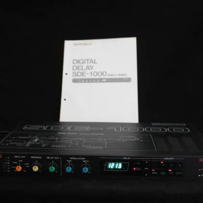Roland SDE-1000 Digital Delay