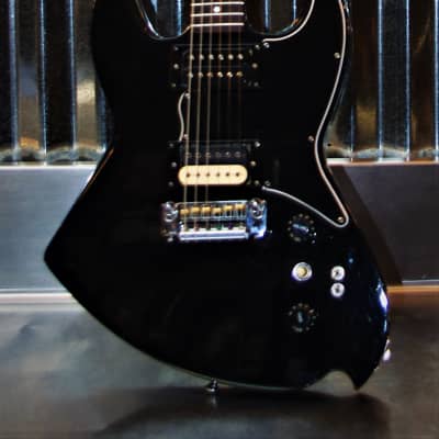 RICHELIEU SPECTRE 1983 Black. Handmade in USA. Only 75 built. By Rick Syarto of Fender Custom Shop for sale