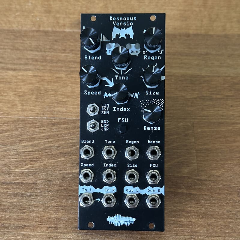 Noise Engineering Desmodus Versio