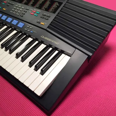 Yamaha PSR-47 DASS FM Synthesizer Keyboard image 4