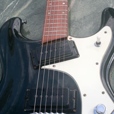 Morales ZES-300 "Ventures" guitar 1960's - Black image 5
