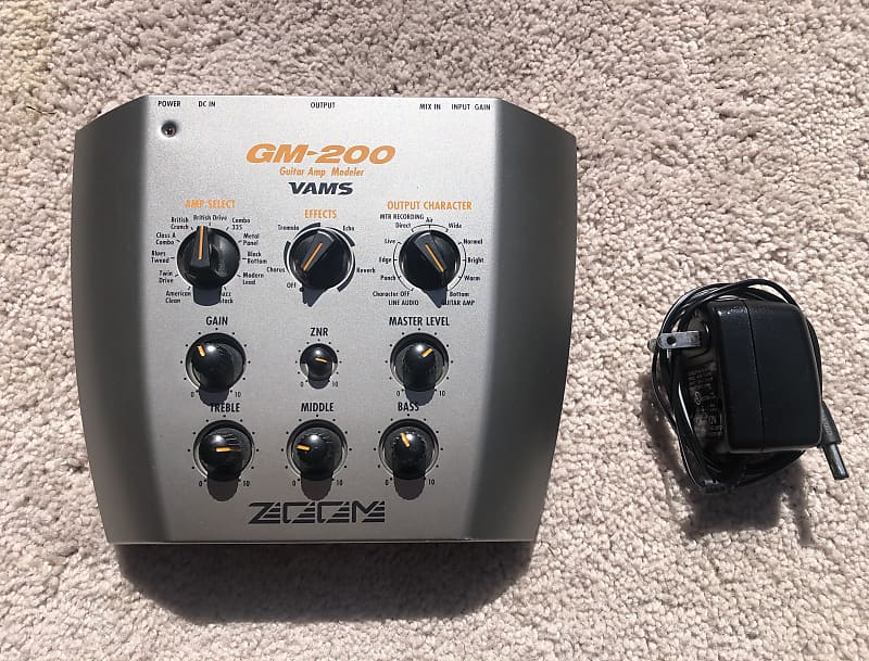 Zoom GM 200 Vams Guitar Amplifier / Modeler / Effects Reverb