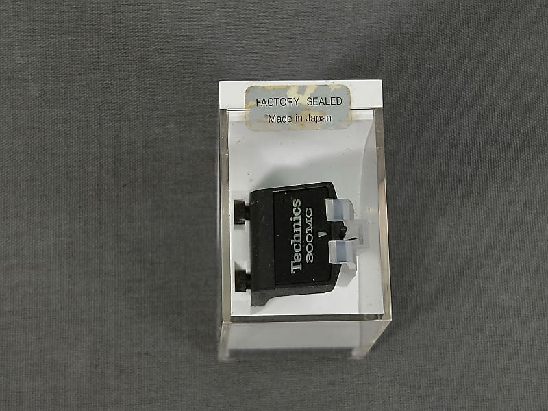Technics 300MC Cartridge W/ Original Box In Excellent Condition