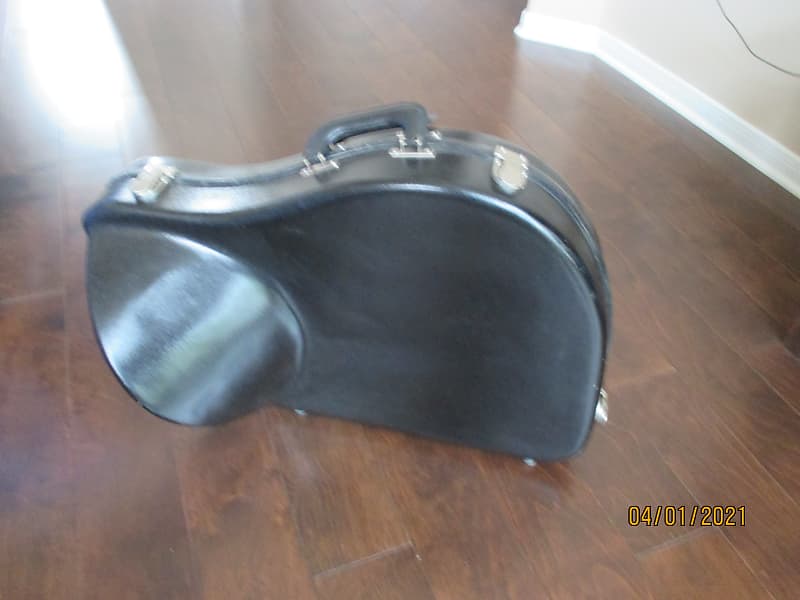 French horn hard case, fiberglass 2020 Black Reverb