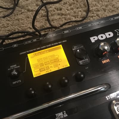 Line 6  POD X3 Live Guitar Multi-Effects Pedal with bag , manual & power supply in very good-excelle image 4
