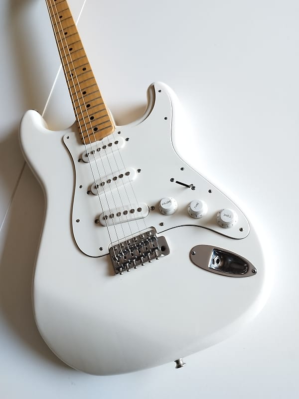 Rare Vintage 70s – Westminster Stratocaster (1976, Matusmoku Japan, Olympic  White)