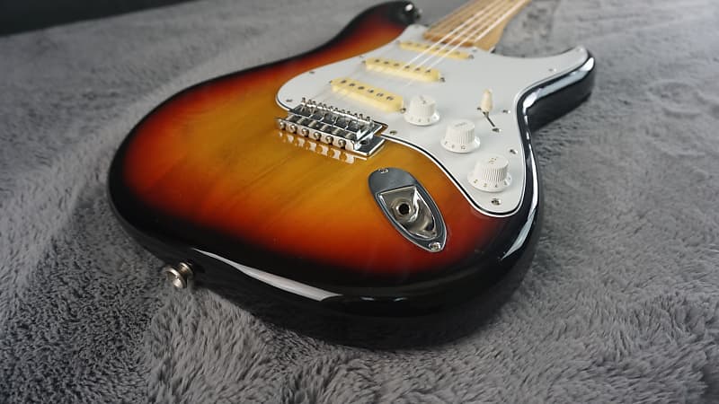 Joodee＊Electric Custom Used JooDee Electric Custom MIJ 3 tone w/bag