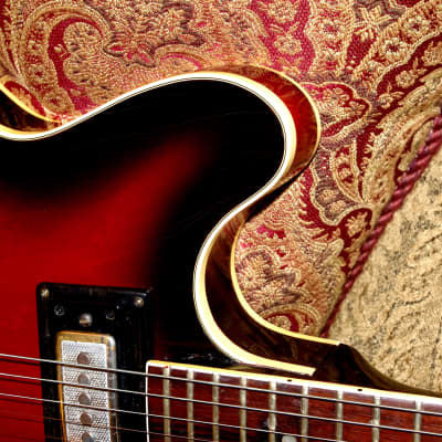 HARPTONE 420 1969 2-Tone Cherryburst.  This is a Standel guitar rebranded.  Built by SAM KOONTZ. image 19