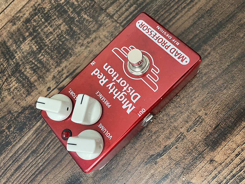 Mad Professor Mighty Red Distortion
