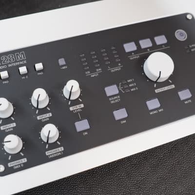Steinberg UR28M 6x8 USB 2.0 Audio Interface w/ 3x3