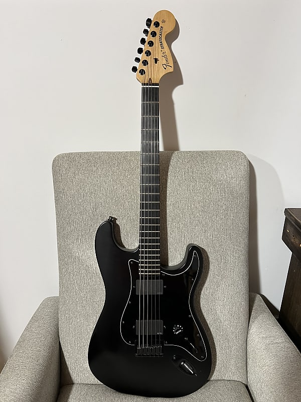 t*i様 Fender Jim Root Stratocaster Fender Jim Root Stratocaster, Ebony Fingerboard, Flat Black