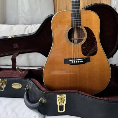 Martin Vintage Series HD-28V (Custom HD-28) 1995 - 2018