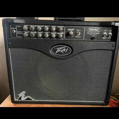 Peavey Triple XXX 40/EFX Ultra Tube Series 40-Watt 1x12 Guitar
