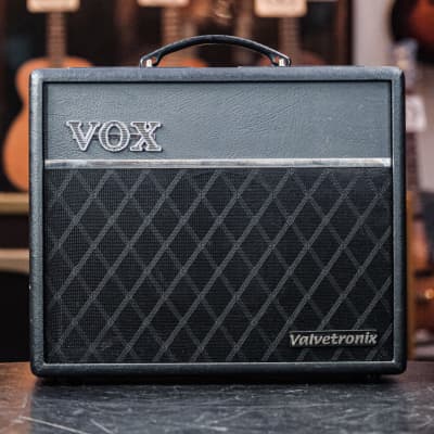 Vox Valvetronix VT20+ 30-Watt 1x8